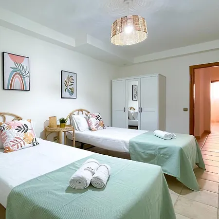 펜션 Ventura By Holidays Fuerteventura 코라레호